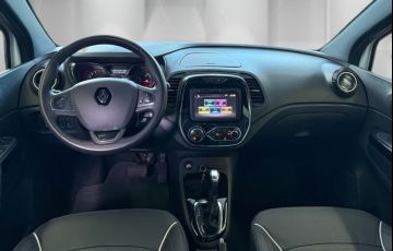 Renault Captur 2.0 16V Intense - Foto #10
