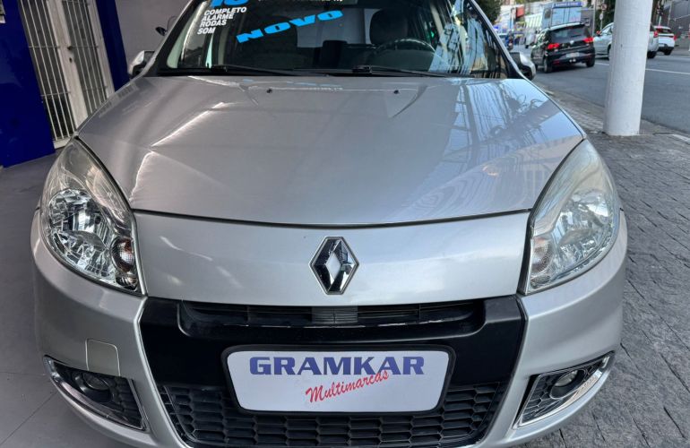 Renault Sandero Privilege 1.6 16V (Flex)(aut) - Foto #1