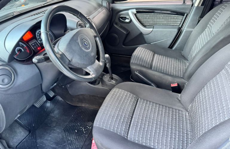 Renault Sandero Privilege 1.6 16V (Flex)(aut) - Foto #9