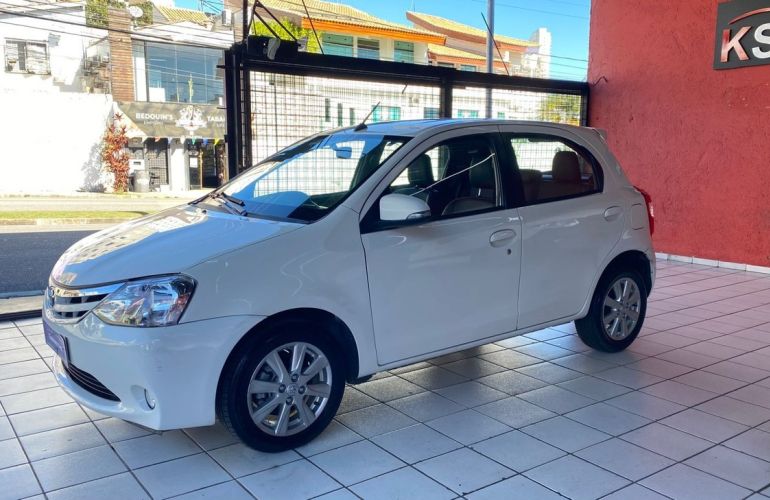Toyota Etios 1.5 Xls 16v - Foto #1