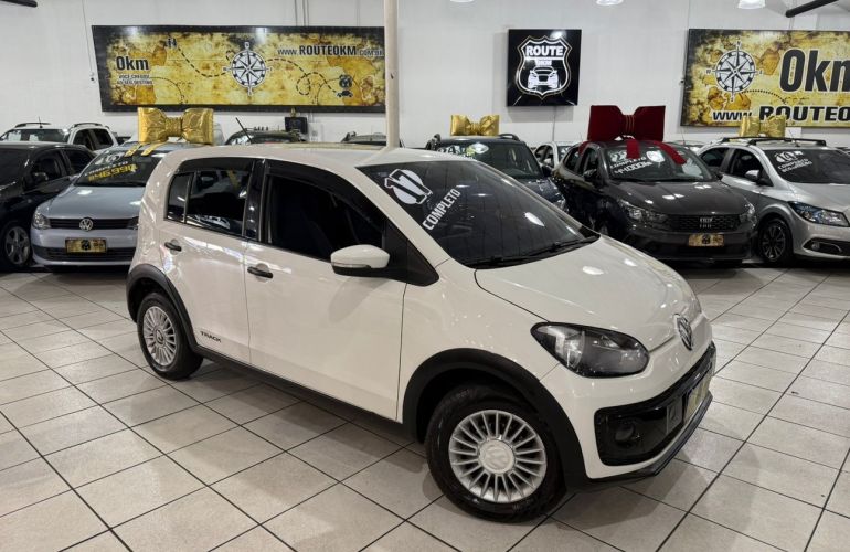 Volkswagen Up 1.0 MPi Track 12v - Foto #2