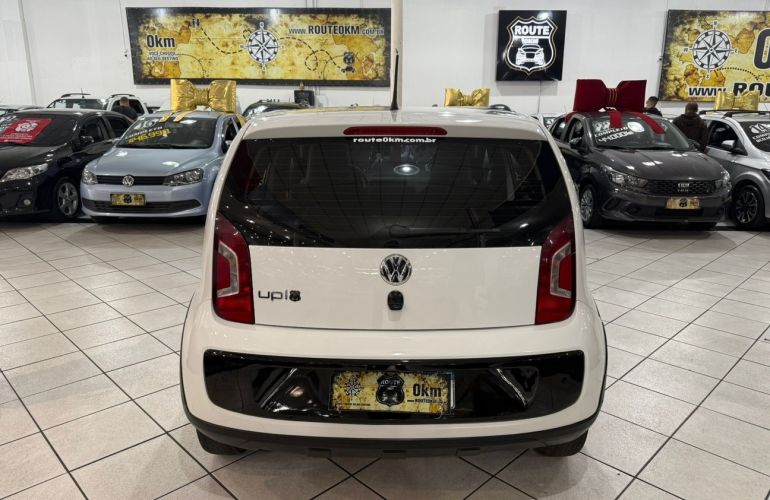 Volkswagen Up 1.0 MPi Track 12v - Foto #6