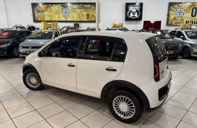 Volkswagen Up 1.0 MPi Track 12v - Foto #7