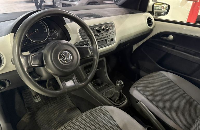 Volkswagen Up 1.0 MPi Track 12v - Foto #10
