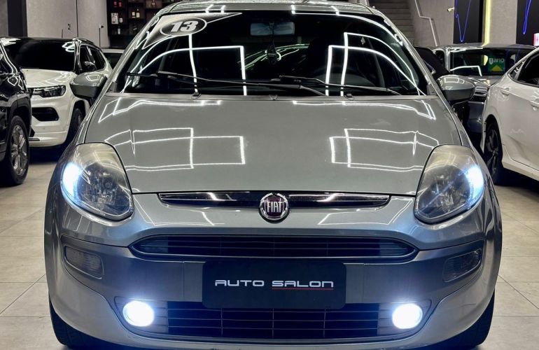 Fiat Punto 1.6 Essence 16v - Foto #2