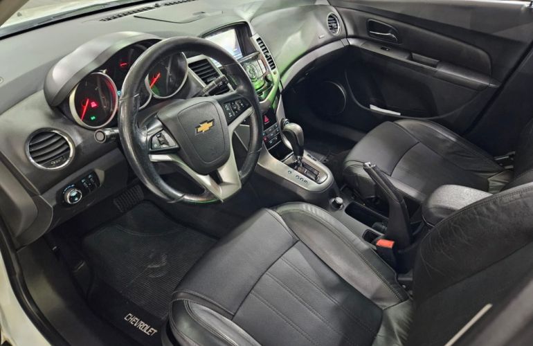 Chevrolet Cruze Sport6 LTZ 1.8 16V Ecotec (Aut) (Flex) - Foto #4