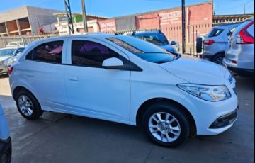 Chevrolet Onix 1.0 LT - Foto #2