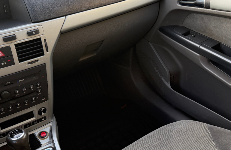 Chevrolet Vectra Elegance 2.0 - Foto #7
