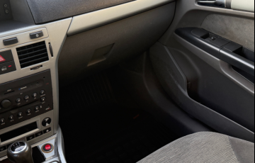 Chevrolet Vectra Elegance 2.0 - Foto #7