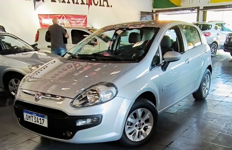 Fiat Punto 1.4 Attractive Italia 8v - Foto #3