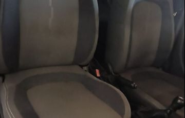 Fiat Punto 1.4 Attractive Italia 8v - Foto #10