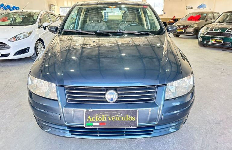 Fiat Stilo 1.8 MPi 8V Gasolina 4p Manual - Foto #4