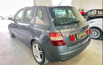 Fiat Stilo 1.8 MPi 8V Gasolina 4p Manual - Foto #6
