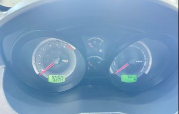 Ford Fiesta 1.6 MPi Hatch 8V Flex 4p Manual - Foto #5