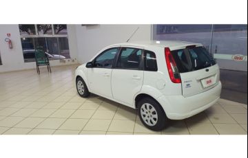 Ford Fiesta Hatch  SE Plus 1.6 RoCam (Flex) - Foto #4
