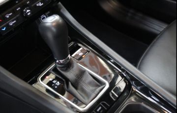 Jeep Compass 1.3 T270 Turbo Longitude At6 - Foto #5