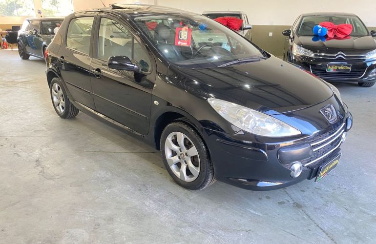 Peugeot 307 2.0 Griffe 16V Gasolina 4p Automático - Foto #2