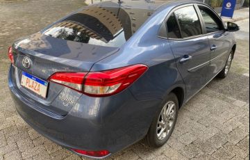 Toyota Yaris 1.5 16V Sedan Xs Multidrive - Foto #5