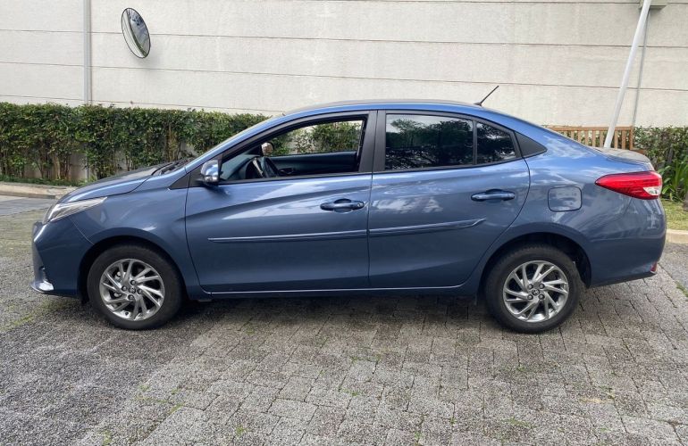 Toyota Yaris 1.5 16V Sedan Xs Multidrive - Foto #8