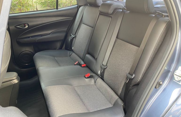 Toyota Yaris 1.5 16V Sedan Xs Multidrive - Foto #10