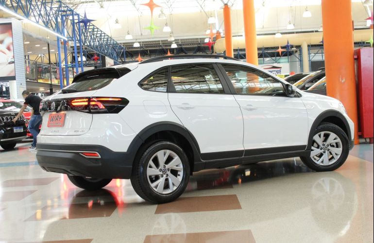 Volkswagen Nivus 1.0 200 TSI Comfortline - Foto #2