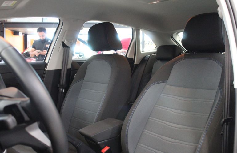 Volkswagen Nivus 1.0 200 TSI Comfortline - Foto #10