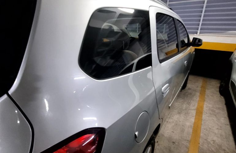 Chevrolet Spin LTZ 7S 1.8 (Aut) (Flex) - Foto #4