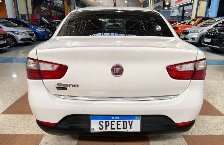 Fiat Grand Siena 1.0 Evo Attractive - Foto #6