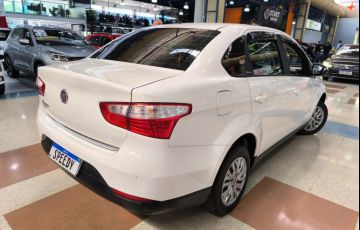 Fiat Grand Siena 1.0 Evo Attractive - Foto #7