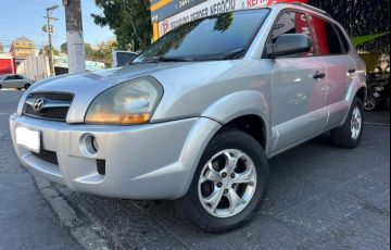 Hyundai Tucson 2.0 GL 2WD 16v - Foto #2