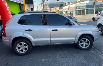 Hyundai Tucson 2.0 GL 2WD 16v - Foto #5