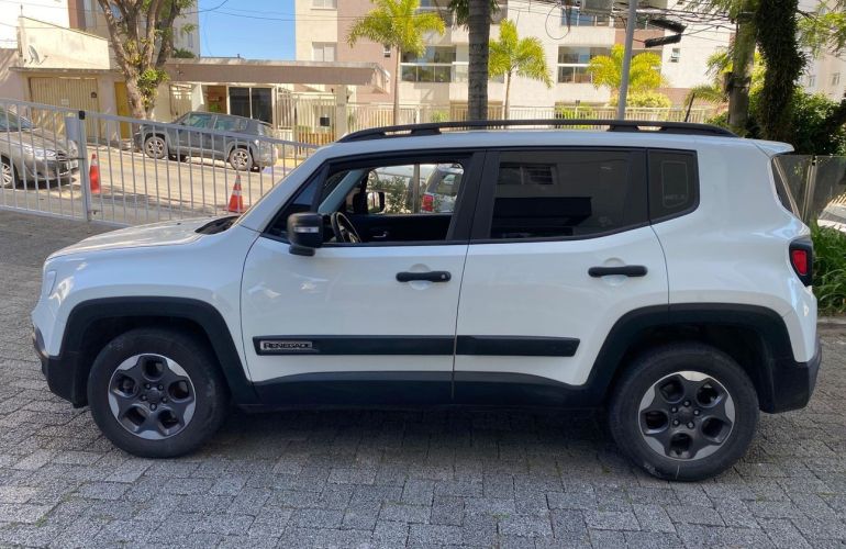 Jeep Renegade 1.8 16v - Foto #8