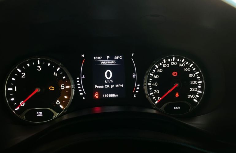 Jeep Renegade 1.8 16V Longitude - Foto #4