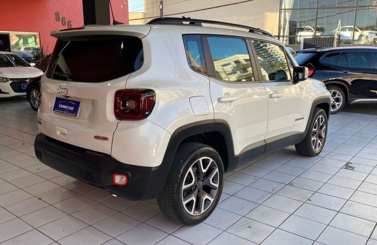 Jeep Renegade 1.8 16V Longitude - Foto #8
