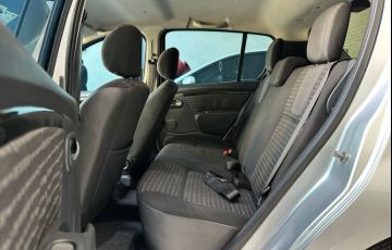 Renault Sandero 1.6 Privilege 8v - Foto #8