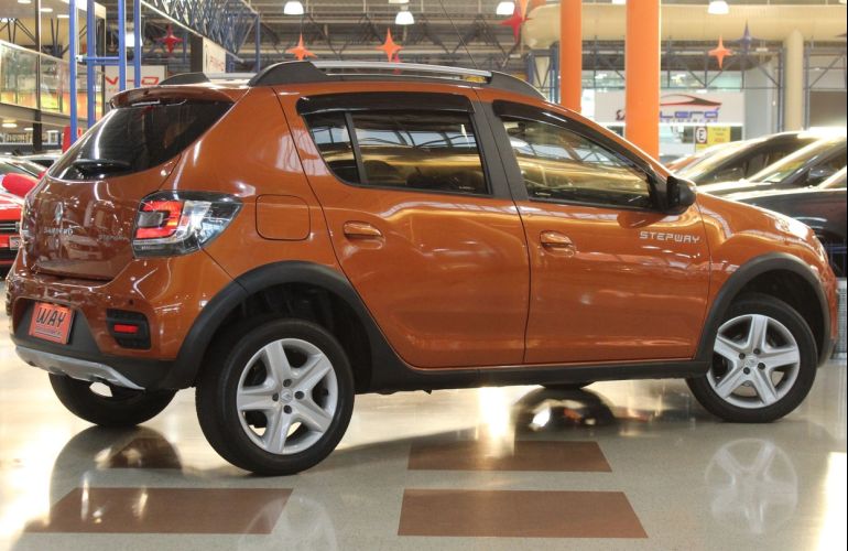 Renault Sandero 1.6 16V Sce Stepway Dynamique - Foto #2