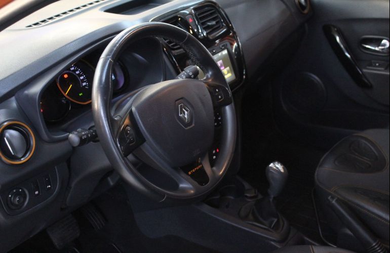 Renault Sandero 1.6 16V Sce Stepway Dynamique - Foto #4