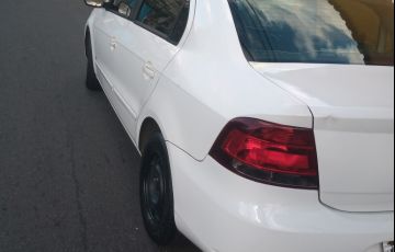 Volkswagen Voyage 1.0 Total Flex - Foto #3