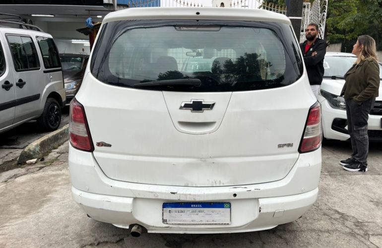 Chevrolet Spin 1.8 LS 8V Flex 4p Manual - Foto #3