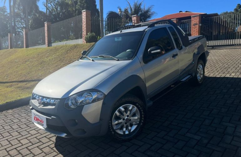 Fiat Strada Adventure 1.8 8V (Flex) (Cabine Estendida) - Foto #1