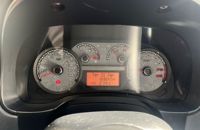 Fiat Strada Adventure 1.8 8V (Flex) (Cabine Estendida) - Foto #8