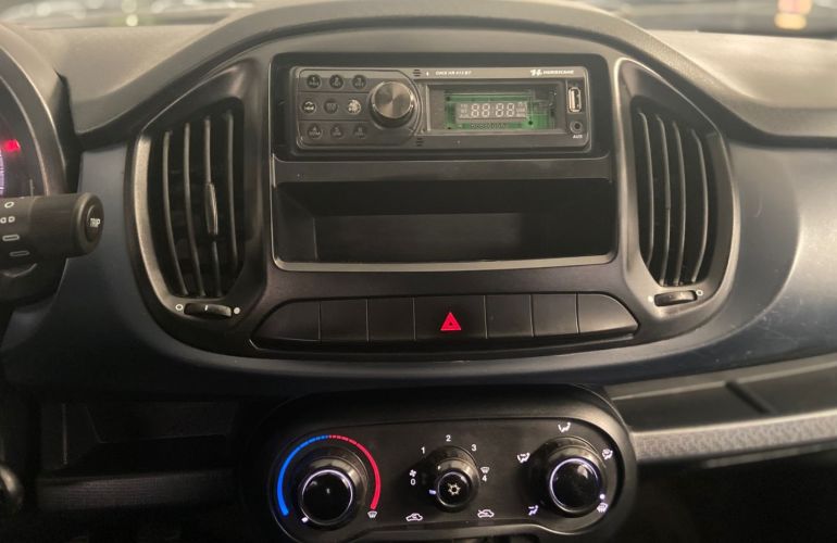 Fiat Uno 1.0 Fire Flex Attractive Manual - Foto #9