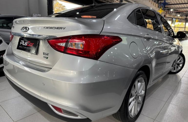 Chery Arrizo 5 1.5 VVT Turbo Rxt - Foto #5