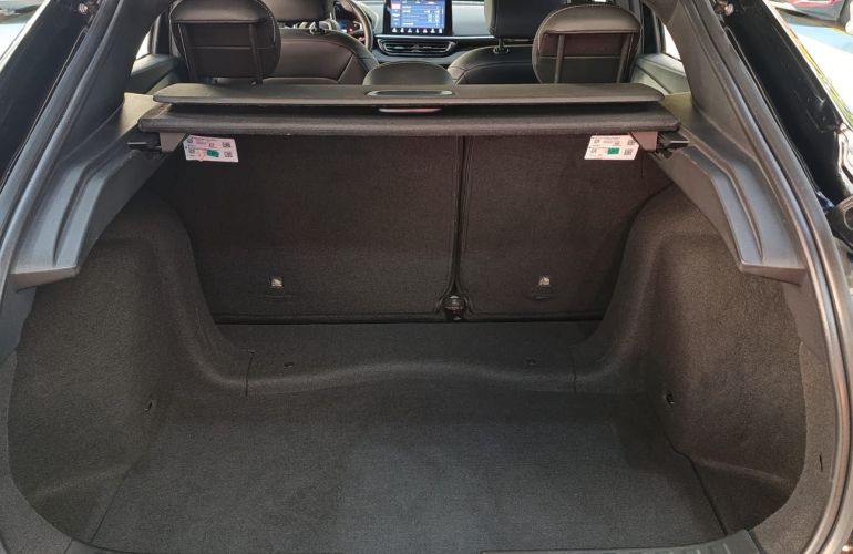 Fiat Fastback 1.3 Turbo 270 Limited Edition At6 - Foto #7