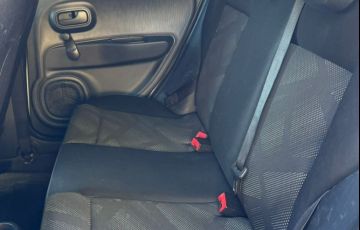 Fiat Mobi 1.0 8V Evo Like - Foto #8