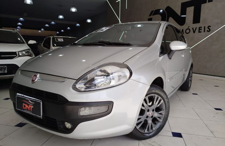 Fiat Punto 1.4 Attractive 8v - Foto #1