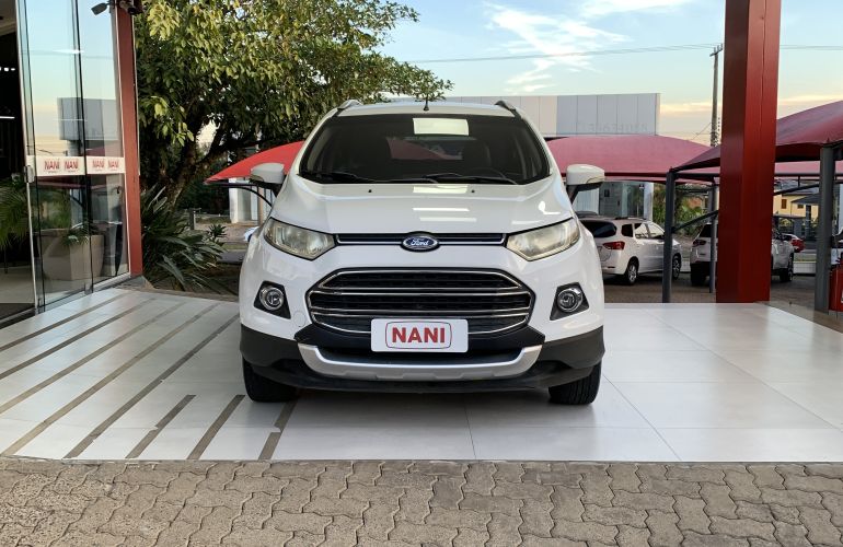 Ford Ecosport Titanium 2.0 16V PowerShift (Flex) - Foto #3
