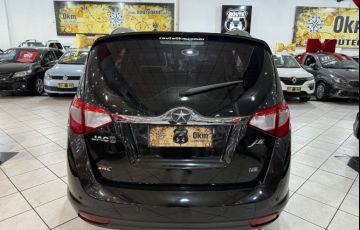 JAC J6 2.0 16V 7 Lugares - Foto #5
