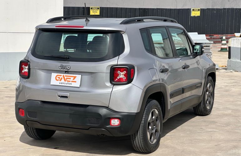 Jeep Renegade 1.8 16v - Foto #3