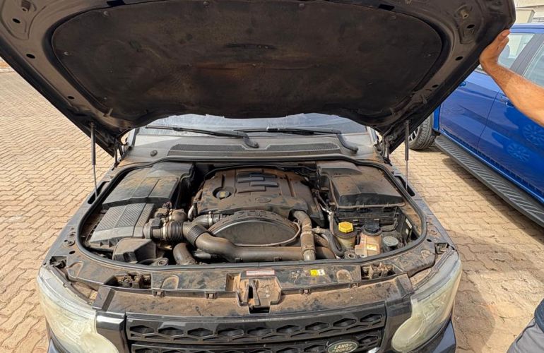 Land Rover Discovery HSE 3.0 SDV6 4X4 - Foto #4
